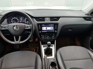 Škoda Octavia Combi 1.5 TSI Greentech Ambition Stoelverwarming | Navigatie | Parkeersensoren | Airco / 14