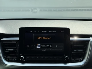 KIA Stonic 1.0 T-GDi 100pk DynamicPlusLine / 17