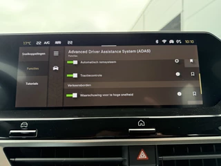 Citroën C4 145pk Hybride Plus (Camera - LED - Navigatie - Automatische Airco - Parkeersensoren - Apple Carplay) / 26