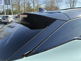 Omoda 5 EV Premium 61 kWh Voorraad Nieuw| ECC | Schuif/kanteldak | Keyless | Lederen bekleding | Stoel & Stuurverwarming | Navigatie | 7 Jaar fabrieksgarantie / 25