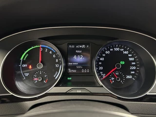 Volkswagen Passat 1.4 TSI GTE Connected TREKHAAK-NAVI-DAB-STOELVERWARMING / 22