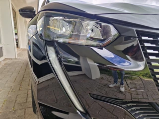 Peugeot 208 1.2T Automaat Allure | Climate & Cruise Control | Parkeersensoren | 17INCH | Applecarplay/Android Auto | / 25