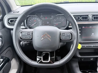 Citroen C3 1.2 PureTech C-Series | CarPlay | PDC | Bluetooth | Navi | / 17