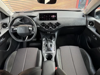 DS DS 3 1.2 PureTech Performance Line  Navigatie / keyless / Camera 360 / 2