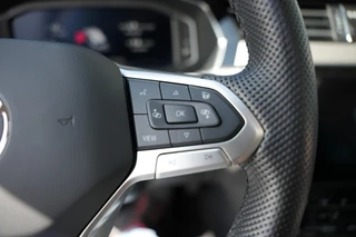 Volkswagen Passat 1.4 TSI PHEV GTE Highline Pano, Trekhaak,Carplay / 28
