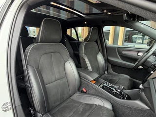 Volvo XC40 1.5 T5 Twin Engine R-Design | SOH 89% | Panoramadak | Camera | / 26