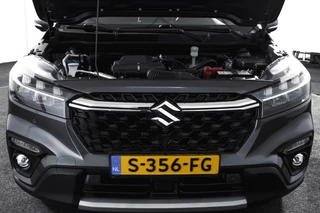 Suzuki S-Cross 1.5 Hybrid Style Orig. NL  | S/K-Panodak | Adapt. Cruise | Stoelverw. | 360 Camera | PDC | NAV+App. Connect | Afn. Trekhaak | ECC | LM 17" | / 48