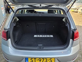 Volkswagen Golf 1.5 TSI Comfortline NAVI TEL LM PDC V+A ADAPTIVE CC DAB / 12