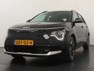Kia Niro EV DynamicLine 64.8 kWh Automaat - SOH 98,9% - Navigatie - Adaptieve Cruise Control - Apple/Android Carplay - Climate Control - Fabrieksgarantie Tot 2031 / 2