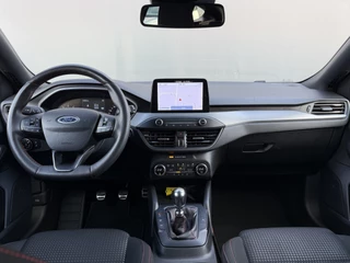 Ford Focus Wagon BWJ 2022 1.0 EcoBoost Hybrid 126PK ST Line  STUUR + STOELVERW. | NAVI | CLIMA | CRUISE | CARPLAY & ANDROID | CAMERA | LMV | PDC / 24