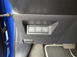 Toyota Yaris 1.5 Hybrid Y20 Automaat 5-drs  CAMERA/CLIMA/CRUISE/DAB/15INCH / 31