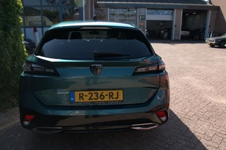 Peugeot 308 SW 1.2 PT All. Pack Bns / 7