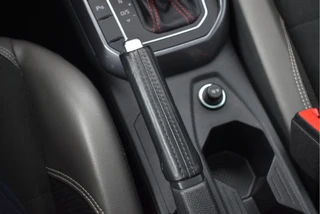 Volkswagen Polo 2.0 TSI GTI Executive 200 pk  | Keyless | Pano | Camera | Carplay | DAB | Virtual cockpit | Full LED | LM 18" | Netjes / 59