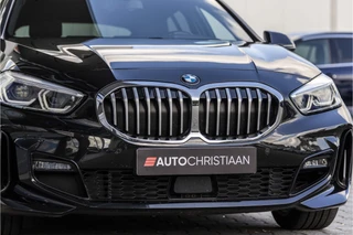 BMW 1 Serie 120i M-Pakket  | NL Auto | LED / 18