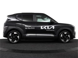Kia EV2 Demo Edition 42.2 kWh - Panorama dak - Elektrische bestuurderstoel - Harman Kardon - 7 jaar garantie / 9