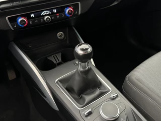 Audi Q2 30 TFSI Sport | Cruise control | Stoelverwarming | CarPlay | Camera | Parkeersensoren achter / 19