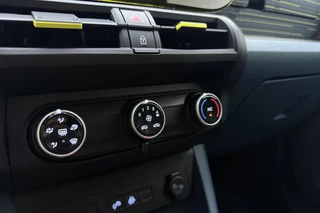 Fiat Grande Panda 1.2 Hybrid 110pk Automaat ICON | Tot 8 jaar Garantie | Apple Carplay/Android Auto | Cruise control | Lichtmetalen velgen | Parkeersensoren | Hoge instap / 20