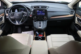 Honda CR-V 2.0 Hybrid Lifestyle / 23