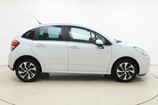 Citroen C3 1.2 82pk Exclusive | Zenith voorraam | Parkeersensoren | Cruise Control | Navi | Climate Control | Lichtmetalen velgen / 10