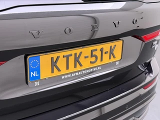 Volvo XC60 2.0 T6 Plug-in hybrid AWD Plus Dark / 11
