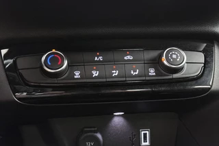 Opel Corsa 1.2 Turbo Hybrid GS Achteruitrijcamera 17" Apple CarPlay / 21