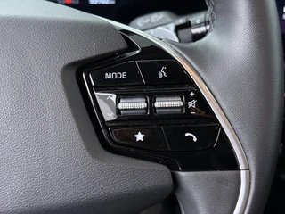 Kia Niro EV Edition Advanced 64.8 kWh - SOH 98,3% - Stoel-/stuurverwarming - Elektrisch verstelbare bestuurdersstoel - Leder - Navigatie - - Fabrieksgarantie t/m 2031 / 28