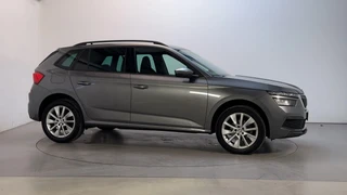 Skoda Kamiq 1.0 TSI Sport Business Virtual Cockpit Trekhaak Parkeersensoren App-Connect Stoelverwarming / 12