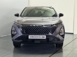 Omoda 5 SHS 1.5 T-GDi SHS-H Exclusive / 7