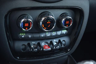 MINI Clubman 1.5 One Salt Business | Apple CarPlay | Stoelverw. | Cruise | Climate / 16