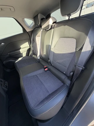 Renault Captur 100pk Intens (Keyless Entry - Camera - Parkeersensoren V+A - LED - Automatische Airco - Navigatie - Two Tone) / 14