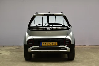 Hyundai Inster 49 kWh Evolve Sky + Winter en Tech pack / 9