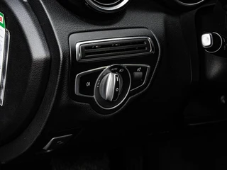 Mercedes-Benz C-klasse Estate 180 Premium | LED | Trekhaak | Camera | Apple CarPlay/Android Auto | Stoelverwarming | Dodehoekdetectie | Dealeronderhouden / 37