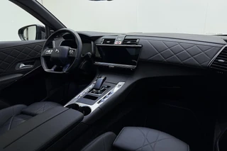 DS DS 7 1.6 PHEV 300pk 4x4 Pallas / 18