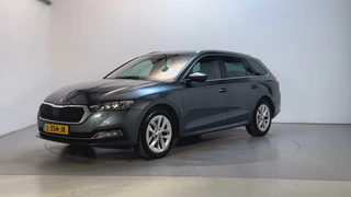 Skoda Octavia Combi 1.0 TSI 110pk Business Edition Plus Navigatie Parkeersensoren Sfeerverlichting
