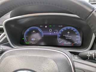 Toyota Corolla Cross Hybrid 200 Style|Panodak|Half-Leder|Adaptive-Cruise|Stoelverwarming|Blindspot|LED / 19