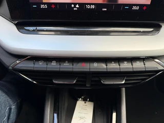 Škoda Octavia Combi 1.0 TSI Business Edition / 40