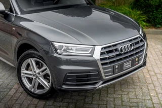 Audi Q5 2.0 TFSI Quattro Sport S Line Edition 252 PK Aut. Pano Stoelverwarming Xenon 19'' / 19