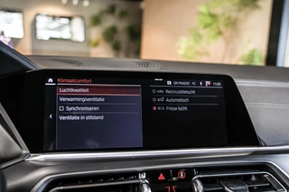 BMW X5 xDrive40i High Executive|Achterasbesturing|ACC|Pano / 48