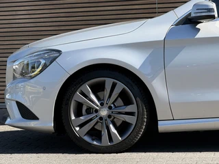 Mercedes-Benz CLA Shooting Brake 180 Lease Edition Navi / Clima / Lm Velgen / Half Leer / PDC / 9