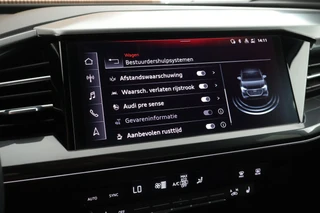 Audi Q4 Sportback e-tron 40 204pk S Edition 77 kWh SOH 91% Stoelverwarming Camera HUD Keyless ACC S-Line / 33