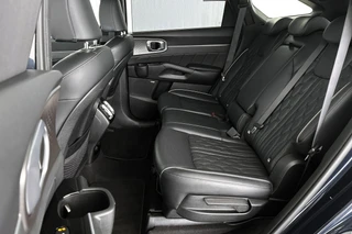 Kia Sorento 1.6 T-GDI Plug-in Hybrid 4WD ExecutiveLine Panoramadak Stoelventilatie Head-Up Leder SOH 100% / 10