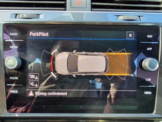 Volkswagen Golf 1.5 TSI Comfort Line Business | Automaat | Massagestoel | Adaptieve Cruise | Navigatie | Parkeersensoren | Bluetooth | Climate Control / 25