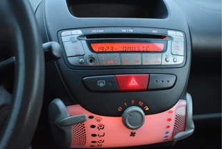 Citroën C1 1.0 Collection ORGINEEL NEDERLANDS , BOEKJES,NAP EN ONDERHOUDSHISTORIE / 12