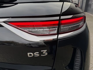 DS DS 3 Crossback 100pk Opera (Camera - Leder - LED Matrix - Parkeersensoren V+A - Automatische Airco - Apple Carplay - Navigatie - Head up) / 38