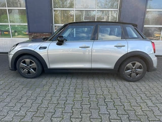 MINI Cooper 1.5 Cooper Camden Edition 5- Deurs, Navi, Cruise, Carplay, ALL IN prijs! / 8