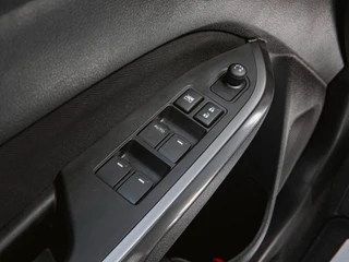 Suzuki Vitara 1.4 Boosterjet Style Smart Hybrid | TREKHAAK | CAMERA | DEALER ODH | / 28