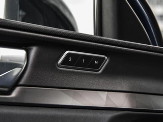 Lynk & Co 01 1.5 Plug-in Hybrid 262 PK Black Edition SOH 92% Panoramadak 360 Camera Infinity ACC LED Rondomzicht Camera Apple CarPlay/Android Auto 20" / 36