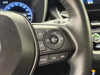 Toyota Corolla Cross 2.0 High Power Hybrid Active | Automaat | Adaptive cruise | Stoelverwarming | CarPlay | Camera / 17