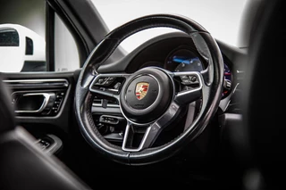 Porsche Macan 3.0 S |AWD|Panorama|Ventilatie|Sportstoelen / 17