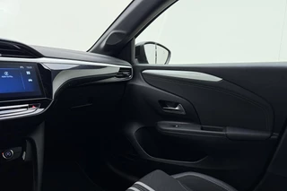 Opel Corsa 1.2 Turbo Hybrid GS 110 PK Automaat | Navigatie via Carplay | Camera | Parkeersensoren voor en achter | Lichtmetalen velgen / 30
